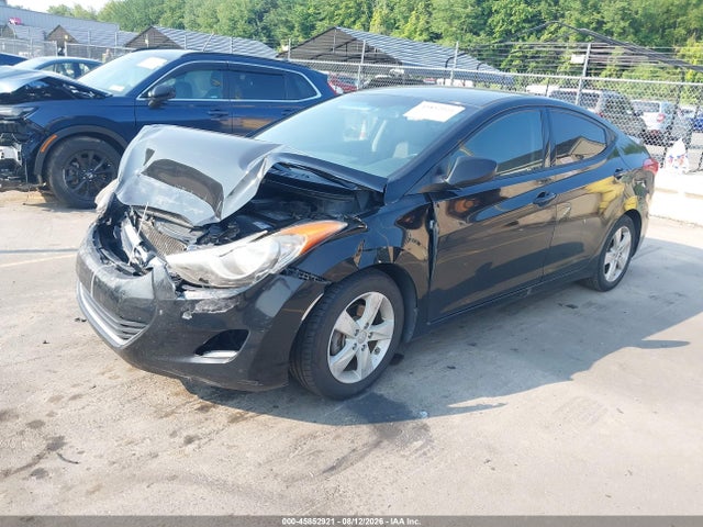 Продаж на аукціоні авто 2013 Hyundai Elantra Gls, vin: KMHDH4AE1DU792651, номер лоту: 45852921