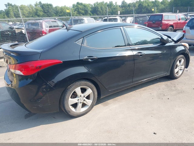 Продаж на аукціоні авто 2013 Hyundai Elantra Gls, vin: KMHDH4AE1DU792651, номер лоту: 45852921