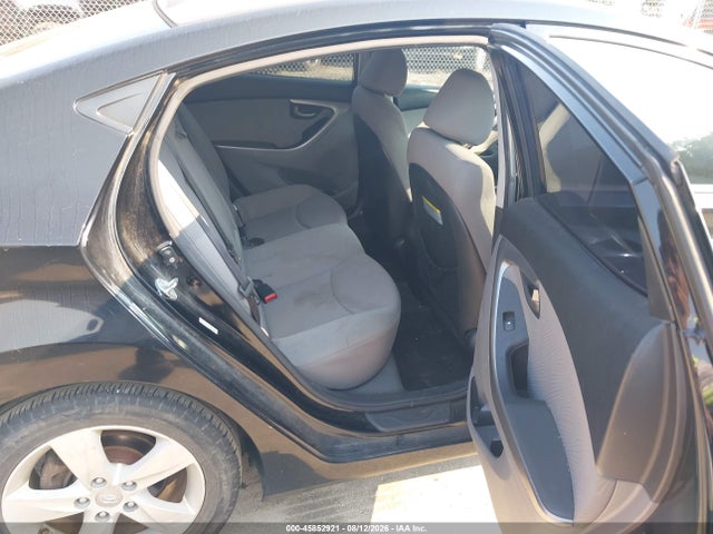 Продаж на аукціоні авто 2013 Hyundai Elantra Gls, vin: KMHDH4AE1DU792651, номер лоту: 45852921