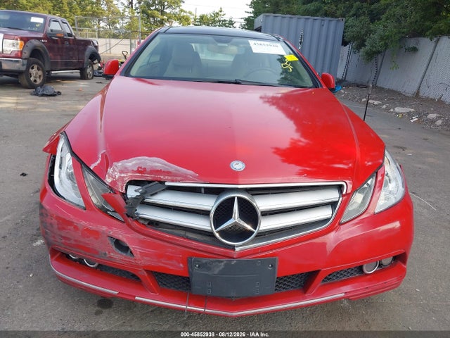 45852938 :رقم المزاد ، WDDKJ5GBXBF094758 vin ، 2011 Mercedes-benz E 350 مزاد بيع