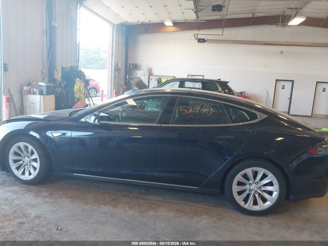 Продаж на аукціоні авто 2015 Tesla Model S 70d/85d/p85d, vin: 5YJSA1H22FFP77744, номер лоту: 45852948