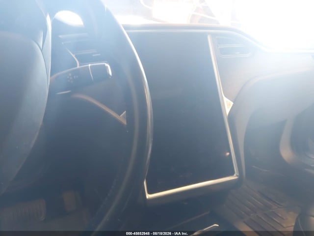 Продаж на аукціоні авто 2015 Tesla Model S 70d/85d/p85d, vin: 5YJSA1H22FFP77744, номер лоту: 45852948