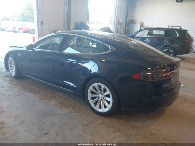 Продаж на аукціоні авто 2015 Tesla Model S 70d/85d/p85d, vin: 5YJSA1H22FFP77744, номер лоту: 45852948