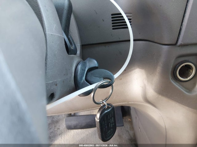 1999 Nissan Quest Gle/gxe/se მანქანა იყიდება აუქციონზე, vin: 4N2XN11T2XD828419, აუქციონის ნომერი: 45852983