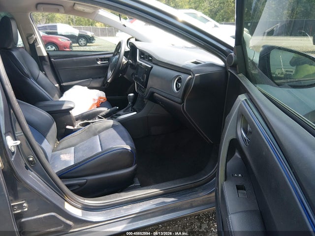 45852994 :رقم المزاد ، 5YFBURHE3HP674534 vin ، 2017 Toyota Corolla Se مزاد بيع
