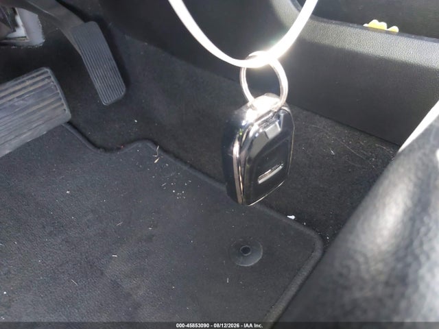 Chevrolet Suburban Lt 2018 1GNSCHKC4JR102458 Image 11