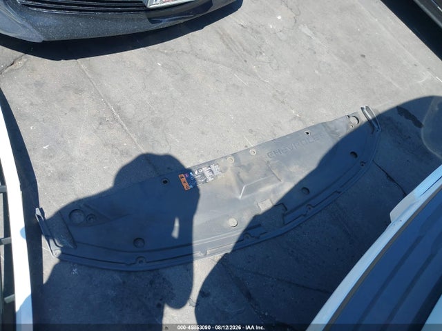 Chevrolet Suburban Lt 2018 1GNSCHKC4JR102458 Image 18