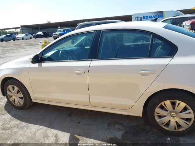 3VWD17AJ6EM239763 Volkswagen Jetta 1.8t Se