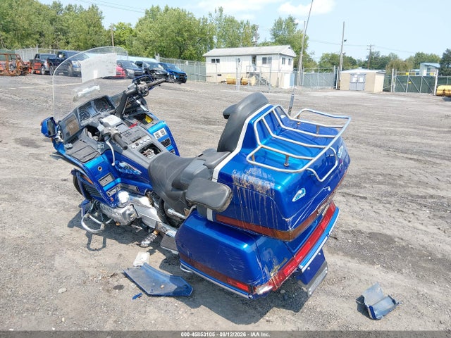 1992 Honda Gl1500 A მანქანა იყიდება აუქციონზე, vin: 1HFSC2200NA400527, აუქციონის ნომერი: 45853105