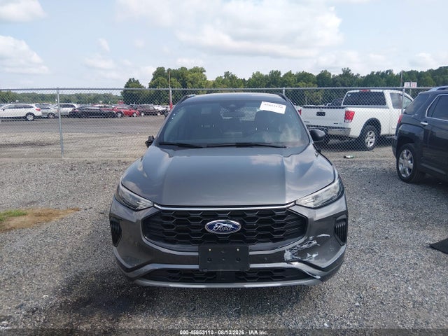 2023 Ford Escape St-line მანქანა იყიდება აუქციონზე, vin: 1FMCU0MN1PUA25589, აუქციონის ნომერი: 45853110
