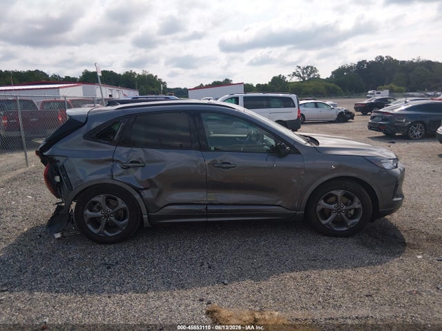 2023 Ford Escape St-line მანქანა იყიდება აუქციონზე, vin: 1FMCU0MN1PUA25589, აუქციონის ნომერი: 45853110