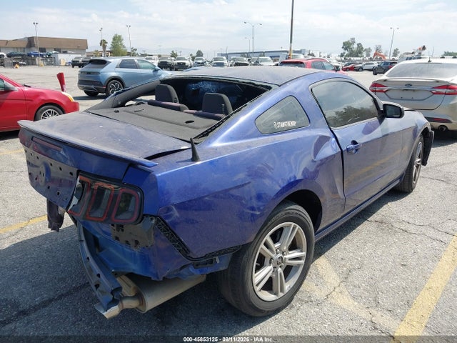 Ford Mustang V6 2014 1ZVBP8AM3E5301938 Image 4