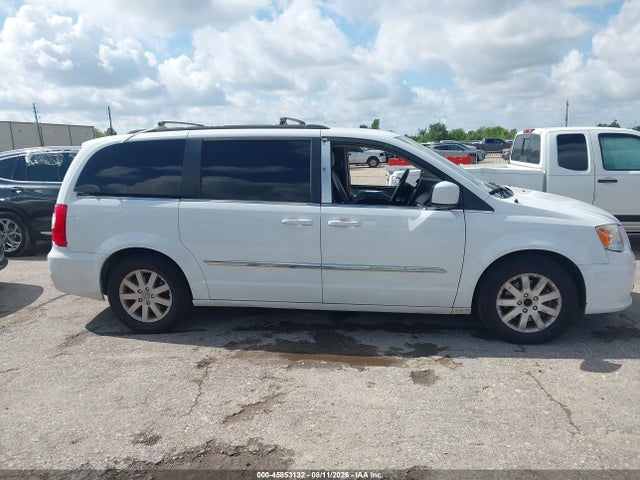 45853132 :رقم المزاد ، 2C4RC1BG1GR206488 vin ، 2016 Chrysler Town & Country Touring مزاد بيع