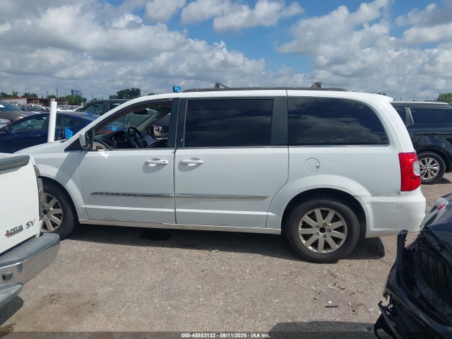 45853132 :رقم المزاد ، 2C4RC1BG1GR206488 vin ، 2016 Chrysler Town & Country Touring مزاد بيع