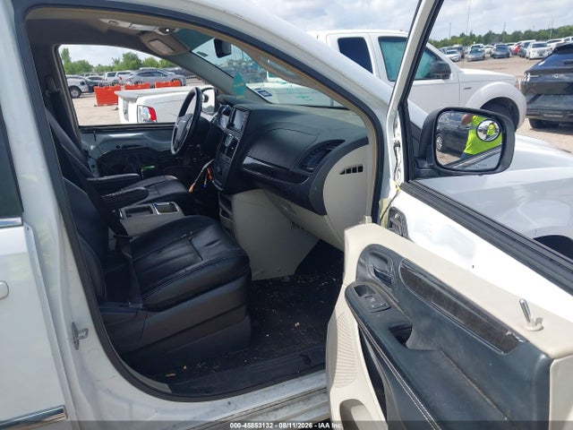 45853132 :رقم المزاد ، 2C4RC1BG1GR206488 vin ، 2016 Chrysler Town & Country Touring مزاد بيع