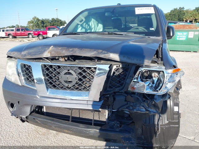 45853162 :رقم المزاد ، 1N6DD0ER8JN704008 vin ، 2018 Nissan Frontier Sv مزاد بيع