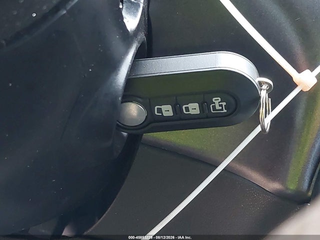 Fiat 500E BATTERY ELECTRIC 2016 3C3CFFGE2GT143033 Image 11