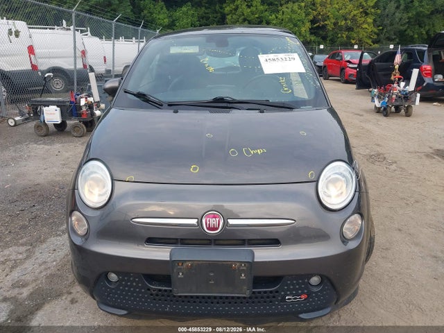 Fiat 500E BATTERY ELECTRIC 2016 3C3CFFGE2GT143033 Image 12