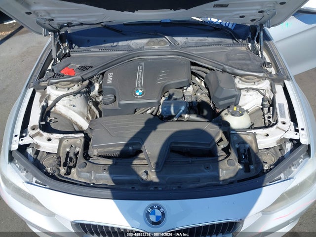 BMW 320i 2015 WBA3B1C58FK141543 Image 10