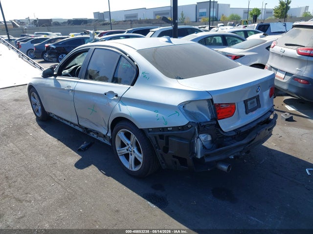 BMW 320i 2015 WBA3B1C58FK141543 Image 6