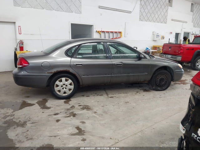 45853257 :رقم المزاد ، 1FAFP53U95A111753 vin ، 2005 Ford Taurus Se مزاد بيع