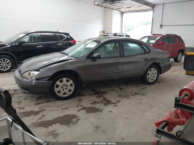 45853257 :رقم المزاد ، 1FAFP53U95A111753 vin ، 2005 Ford Taurus Se مزاد بيع