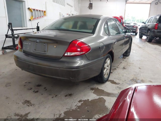 45853257 :رقم المزاد ، 1FAFP53U95A111753 vin ، 2005 Ford Taurus Se مزاد بيع