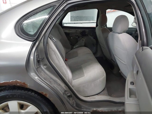 45853257 :رقم المزاد ، 1FAFP53U95A111753 vin ، 2005 Ford Taurus Se مزاد بيع