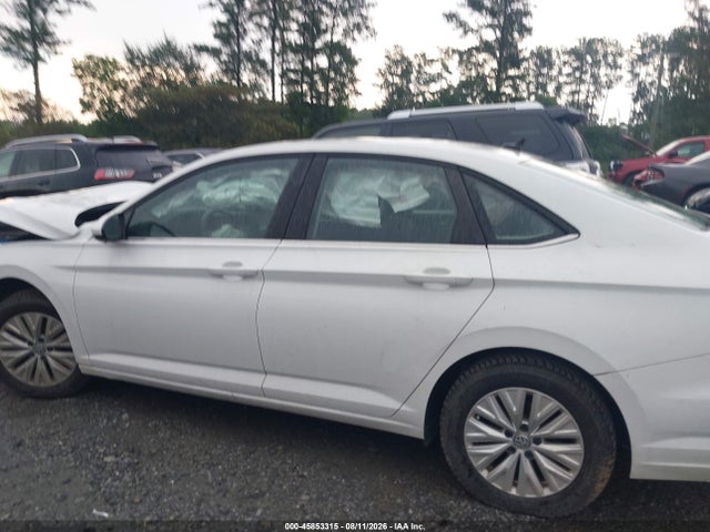 Продажа на аукционе авто 2020 Volkswagen Jetta 1.4t R-line/1.4t S/1.4t Se, vin: 3VWCB7BU0LM052582, номер лота: 45853315