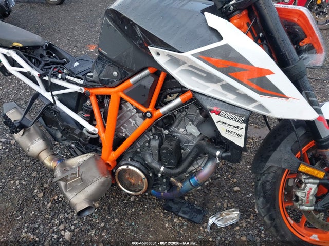 KTM 1290 Super Duke R 2018 VBKV39408JM986673 Image 8