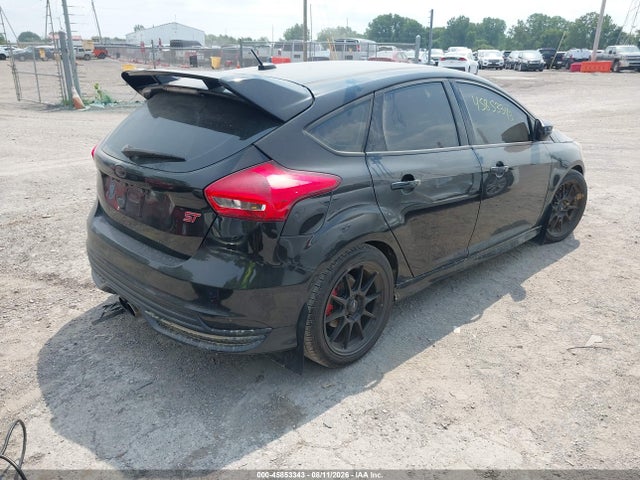 Продажа на аукционе авто 2017 Ford Focus St, vin: 1FADP3L99HL312553, номер лота: 45853343