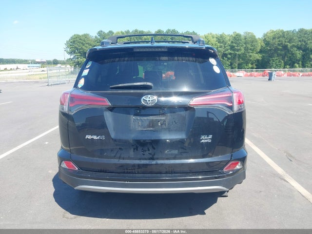 45853370 :رقم المزاد ، 2T3RFREV4JW793184 vin ، 2018 Toyota Rav4 Xle مزاد بيع