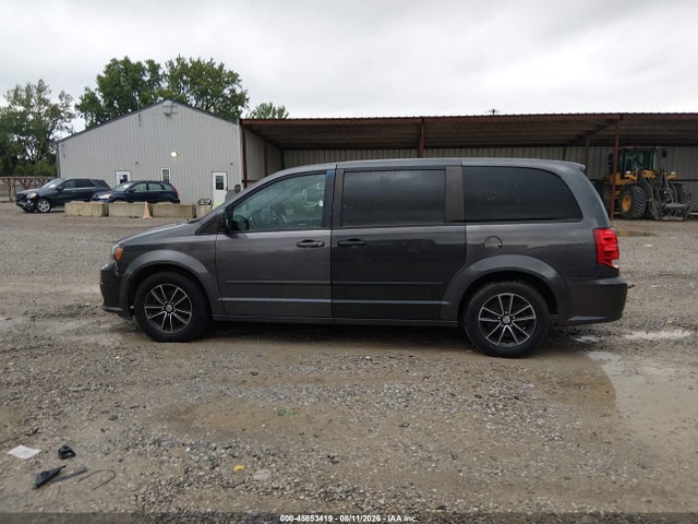 45853419 :رقم المزاد ، 2C4RDGBG4HR549684 vin ، 2017 Dodge Grand Caravan Se Plus مزاد بيع