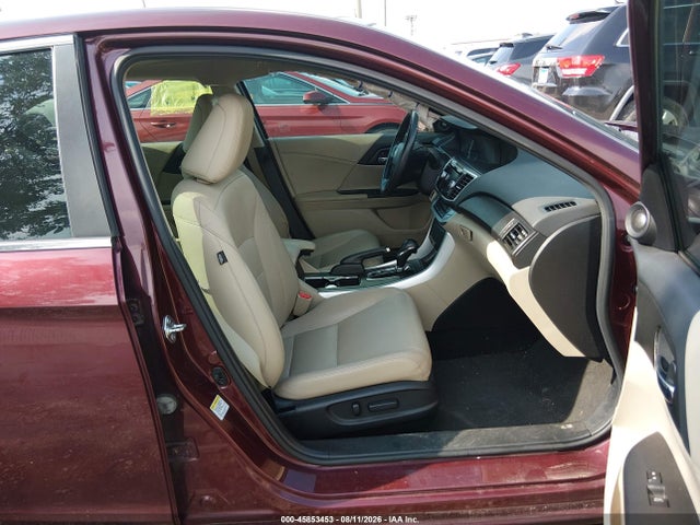 45853453 :رقم المزاد ، 1HGCR2F83FA184088 vin ، 2015 Honda Accord Ex-l مزاد بيع