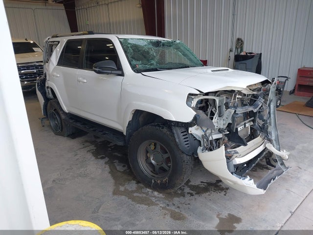 Auction sale of the 2015 Toyota 4runner Sr5 V6, vin: JTEBU5JR2F5269714, lot number: 45853457
