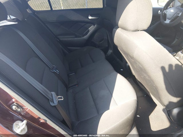 45853465 :رقم المزاد ، 3KPFK4A73HE148248 vin ، 2017 Kia Forte Lx مزاد بيع