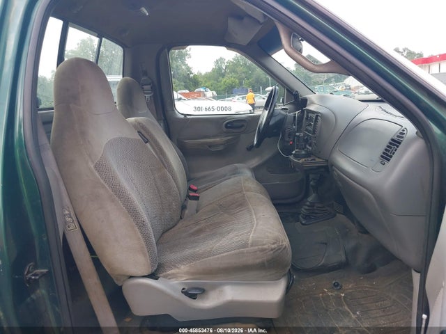 45853476 :رقم المزاد ، 1FTRF18WXXNA41298 vin ، 1999 Ford F-150 Lariat/work Series/xl/xlt مزاد بيع