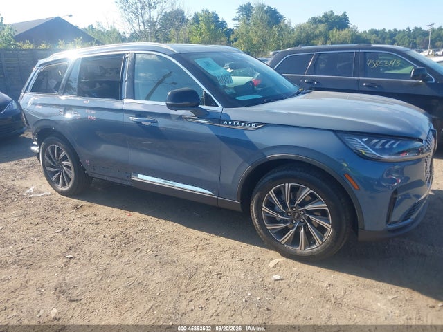 Lincoln Aviator Premiere 2026 5LM5J6XC2TGL21760 Image 13