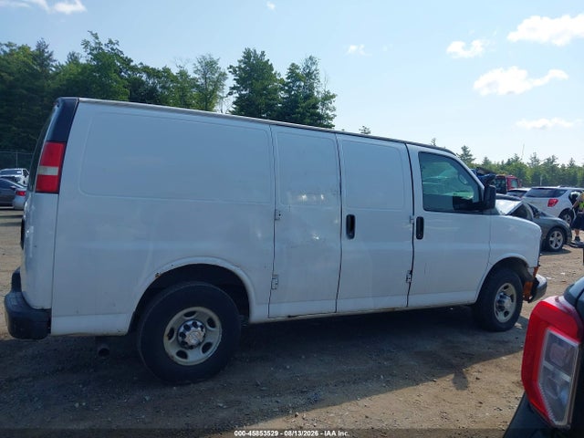 45853529 :رقم المزاد ، 1GCWGFFA3E1182156 vin ، 2014 Chevrolet Express 2500 Work Van مزاد بيع