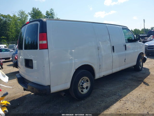 45853529 :رقم المزاد ، 1GCWGFFA3E1182156 vin ، 2014 Chevrolet Express 2500 Work Van مزاد بيع