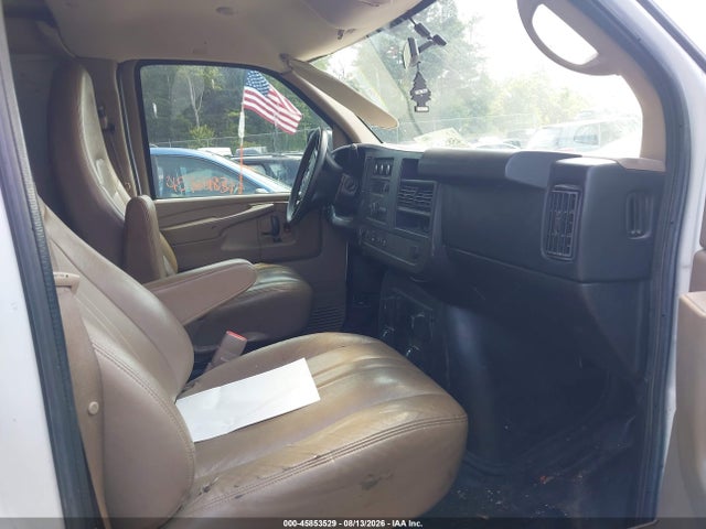 45853529 :رقم المزاد ، 1GCWGFFA3E1182156 vin ، 2014 Chevrolet Express 2500 Work Van مزاد بيع