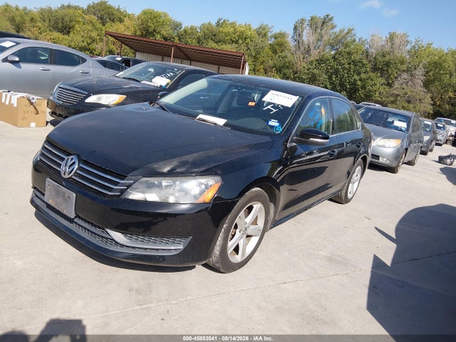 2013 Volkswagen Passat 2.5l Se მანქანა იყიდება აუქციონზე, vin: 1VWBH7A3XDC010863, აუქციონის ნომერი: 45853541