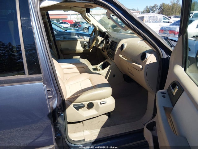 Продажа на аукционе авто 2004 Ford Expedition Eddie Bauer, vin: 1FMFU18L84LA88363, номер лота: 45853572