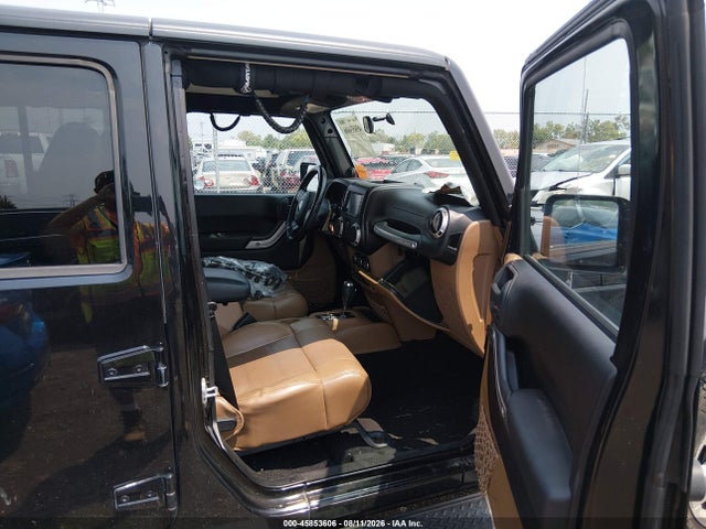 45853606 :رقم المزاد ، 1C4HJWEGXCL184326 vin ، 2012 Jeep Wrangler Unlimited Sahara مزاد بيع
