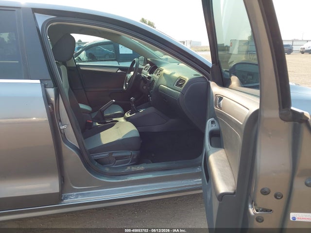 3VW167AJ9HM411647 Volkswagen Jetta 1.4t S