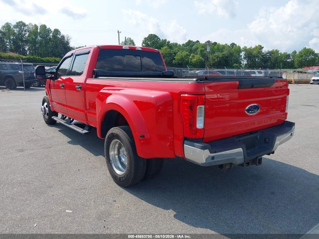 45853750 :رقم المزاد ، 1FT8W3CT2JEB61561 vin ، 2018 Ford F-350 Xlt مزاد بيع