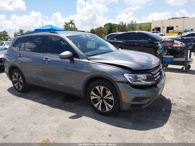 2019 Volkswagen Tiguan 2.0t S მანქანა იყიდება აუქციონზე, vin: 3VV1B7AX6KM098889, აუქციონის ნომერი: 45853753