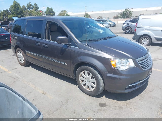 Chrysler Town &amp; Country Touring 2016 2C4RC1BG7GR156339 zdjęcie główne