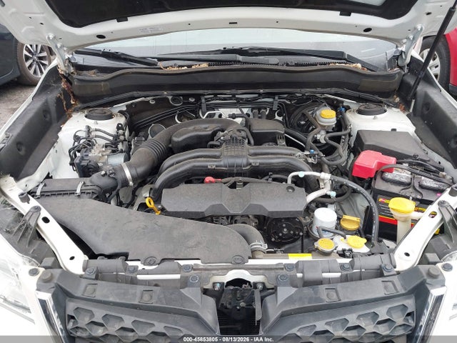 Subaru Forester 2.5i Limited 2015 JF2SJARC8FH831573 Image 10