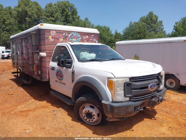 45853826 :رقم المزاد ، 1FDUF5GY9HDA00278 vin ، 2017 Ford F-550 Chassis Xl/xlt مزاد بيع